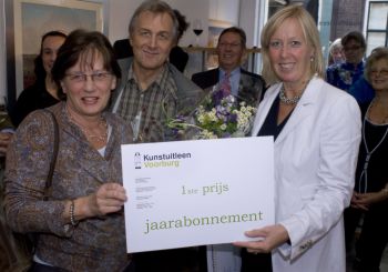 Feest in de Kunstuitleen