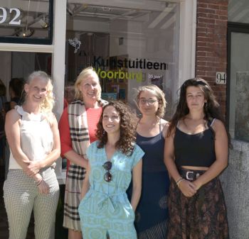 wethouder opent talent -expo